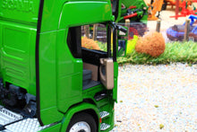 Load image into Gallery viewer, MM2015-06 Marge Models Scania R500 6 x 2 Lorry in Bright Green