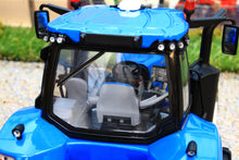 Load image into Gallery viewer, MM2021 Marge Models New Holland 4WD Tractor T8.435 in Genesis Blue