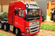 Load image into Gallery viewer, Mm1915-02 Marge Models Volvo Fh16 8X4 In Red Tractors And Machinery (1:32 Scale)