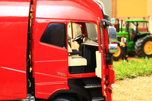 Load image into Gallery viewer, Mm1915-02 Marge Models Volvo Fh16 8X4 In Red Tractors And Machinery (1:32 Scale)