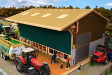 Load image into Gallery viewer, Bt8450 Beef Unit With Free Set Of Brushwood Store Cattle! Farm Buildings & Stables (1:32 Scale)