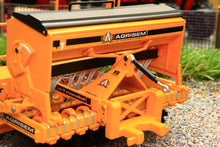 Load image into Gallery viewer, REP005 REPLICAGRI AGRISEM DISC 0 SEM 3 M BOX SEED DRILL DS1100