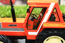 Load image into Gallery viewer, REP035 Fiat 880 DT TRACTOR