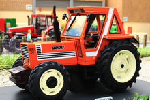 Load image into Gallery viewer, REP035 Fiat 880 DT TRACTOR