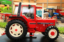 Load image into Gallery viewer, REP060 REPLICAGRI INTERNATIONAL IH 845 XL TRACTOR 4WD RED FENDERS