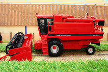 Load image into Gallery viewer, Rep113 Replicagri Case Ih Axial 1640 Combine Harvester Tractors And Machinery (1:32 Scale)