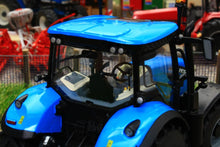 Load image into Gallery viewer, REP114 REPLICAGRI LANDINI SERIE 7.215 TRACTOR
