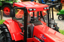 Load image into Gallery viewer, REP138 REPLICAGRI CASE IH MAGNUM PRO 7230 4WD TRACTOR WITH REMOVABLE FRONT AND BACK DUALS