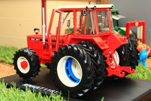 Load image into Gallery viewer, Rep172 Renault 1181 4 Jumele Tractor With Removable Duals Tractors And Machinery (1:32 Scale)