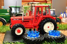 Load image into Gallery viewer, Rep172 Renault 1181 4 Jumele Tractor With Removable Duals Tractors And Machinery (1:32 Scale)