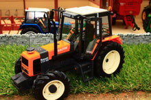 Load image into Gallery viewer, Rep209 Replicagri Renault Tracfor 133 54 Tractor Tractors And Machinery (1:32 Scale)