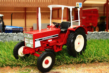 Load image into Gallery viewer, Sch07793 Schuco International 433 Tractor With Open Cab Tractors And Machinery (1:32 Scale)