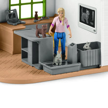 Load image into Gallery viewer, SL42502 Schleich Veterinarian Practice with Pets - inside with animals