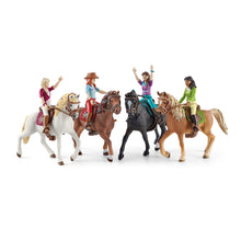Load image into Gallery viewer, SL42539 Schleich Horse Club - Hannah & Cayenne