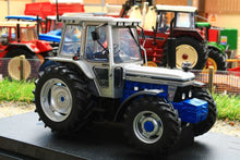 Load image into Gallery viewer, UH2882 UNIVERSAL HOBBIES FORD 7810 1987 JUBILEE EDITION 4WD TRACTOR