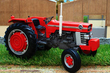 Load image into Gallery viewer, Uh2906 Universal Hobbies 1:16Th Scale Massey Ferguson 175 Tractor Tractors And Machinery (1:16