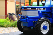 Load image into Gallery viewer, UH4028 Universal Hobbies Ford TW-25 4x4 Force II Tractor 1986