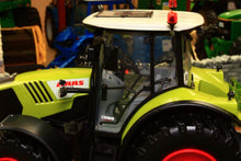 Load image into Gallery viewer, Uh4298 Universal Hobbies Claas Arion 550 Tractor Tractors And Machinery (1:32 Scale)