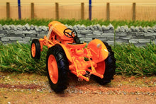 Load image into Gallery viewer, Uh4990 Universal Hobbies Massey Harris 202 Workbull Tractor Tractors And Machinery (1:32 Scale)