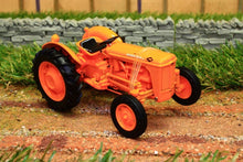 Load image into Gallery viewer, Uh4990 Universal Hobbies Massey Harris 202 Workbull Tractor Tractors And Machinery (1:32 Scale)