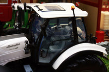 Load image into Gallery viewer, Uh5321 Universal Hobbies Lamborghini Mach 250 Vrt Tractor Tractors And Machinery (1:32 Scale)