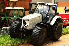 Load image into Gallery viewer, Uh5321 Universal Hobbies Lamborghini Mach 250 Vrt Tractor Tractors And Machinery (1:32 Scale)