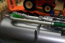Load image into Gallery viewer, UH5337 UNIVERSAL HOBBIES JOSKIN VOLUMETRA 200000TS SLURRY TANKER DEALER EDITION