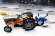 Load image into Gallery viewer, Uh5363 Universal Hobbies Ferguson Fe35 Set (Ltd Edition) ** £5 Off! Now £44.60! Tractors And