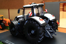 Load image into Gallery viewer, UH6219 UNIVERSAL HOBBIES VALTRA S394 TRACTOR 2019 VERSION