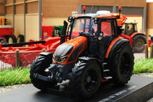 Load image into Gallery viewer, UH6292 UNIVERSAL HOBBIES VALTRA G135 BURNT ORANGE 2021 4WD TRACTOR LIMITED EDITION 1,000pcs