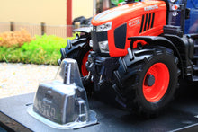 Load image into Gallery viewer, UH6439 Universal Hobbies Kubota M7172 4WD Tractor