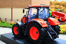 Load image into Gallery viewer, UH6439 Universal Hobbies Kubota M7172 4WD Tractor