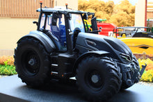 Load image into Gallery viewer, UH6468 Universal Hobbies Valtra Q305 Unlimited Titanium Ltd Edition 4WD Tractor