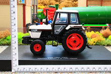 Load image into Gallery viewer, UH6470 Universal Hobbies 132 Scale Case International 1394 2WD Tractor Ltd Edition 1000pcs