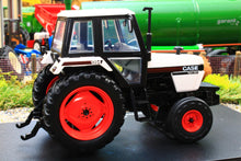 Load image into Gallery viewer, UH6470 Universal Hobbies 132 Scale Case International 1394 2WD Tractor Ltd Edition 1000pcs