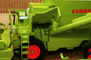 Usk30010 Usk Claas Dominator 85 Combine Harvester - No Cab ** £20 Off Now £69.95! Tractors And