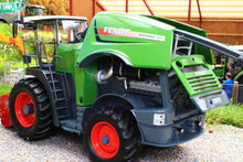Load image into Gallery viewer, W7813 WIKING FENDT KATANA 85 FORAGE HARVESTER WITH TWO HEADERS