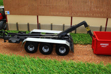 Load image into Gallery viewer, W7826 Wiking Krampe Hook Lift Roll On Off Trailer Tractors And Machinery (1:32 Scale)