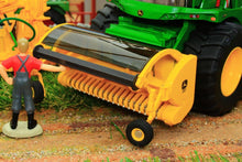 Load image into Gallery viewer, W7832 Wiking John Deere 8500I Self Propelled Forage Harvester With Two Headers Tractors And