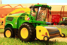 Load image into Gallery viewer, W7832 Wiking John Deere 8500I Self Propelled Forage Harvester With Two Headers Tractors And