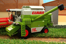 Load image into Gallery viewer, W7834 Wiking Claas Commandor 116 Cs Combine Harvester Plus Header Trailer ** £20 Off! Now £104.95!