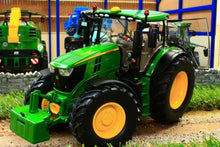Load image into Gallery viewer, W7836 Wiking John Deere 6250R Tractor Tractors And Machinery (1:32 Scale)