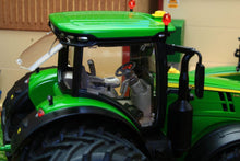 Load image into Gallery viewer, W7846 WIKING JOHN DEERE 7310R TRACTOR WITH REAR DUALS