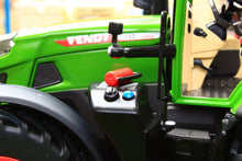 Load image into Gallery viewer, W7847 WIKING FENDT 942 VARIO TRACTOR