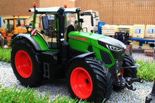 Load image into Gallery viewer, W7847 WIKING FENDT 942 VARIO TRACTOR