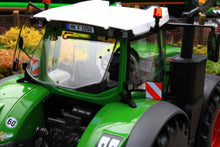 Load image into Gallery viewer, W7864 Wiking Fendt 1050 Vario 4WD Tractor