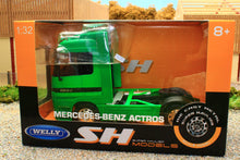 Load image into Gallery viewer, WEL32280G WELLY 132 SCALE Mercedes Actros Lorry in Green