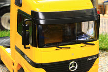Load image into Gallery viewer, WEL32280Y WELLY 132 SCALE MERCEDES BENZ ACROS LORRY IN YELLOW