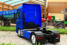 Load image into Gallery viewer, WEL32650SB WELLY MAN TGX 18.440 4X2 LORRY IN BLUE