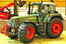 Load image into Gallery viewer, WE1025 Weise Toys Fendt Favorit 926 Vario 4WD Tractor